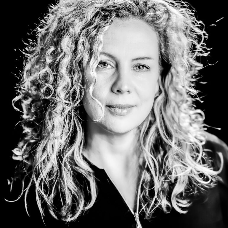 zwart-wit linkedin portret profielfoto